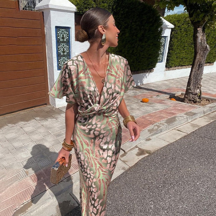 Luna™ | V-neck maxi dress